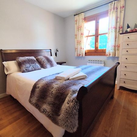 Апартаменти Check-In Casas Cumbre De Benasque Ерісте Екстер'єр фото