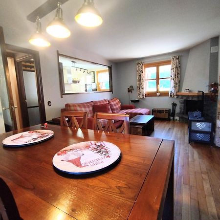 Апартаменти Check-In Casas Cumbre De Benasque Ерісте Екстер'єр фото