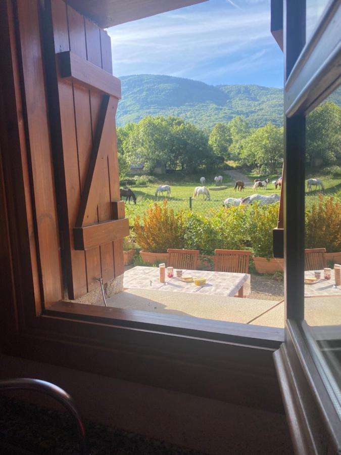 Апартаменти Check-In Casas Cumbre De Benasque Ерісте Екстер'єр фото