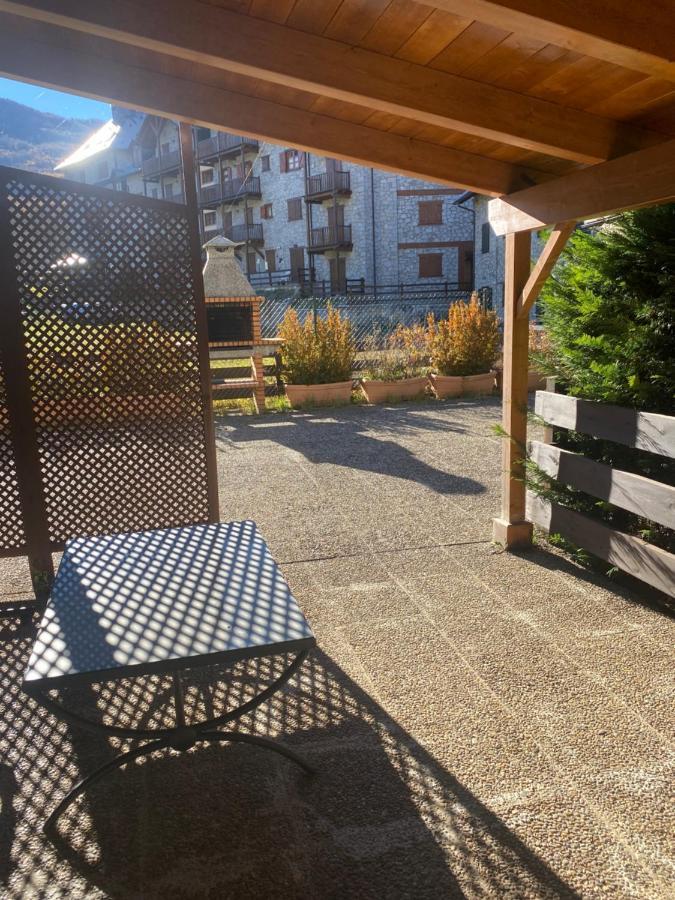 Апартаменти Check-In Casas Cumbre De Benasque Ерісте Екстер'єр фото