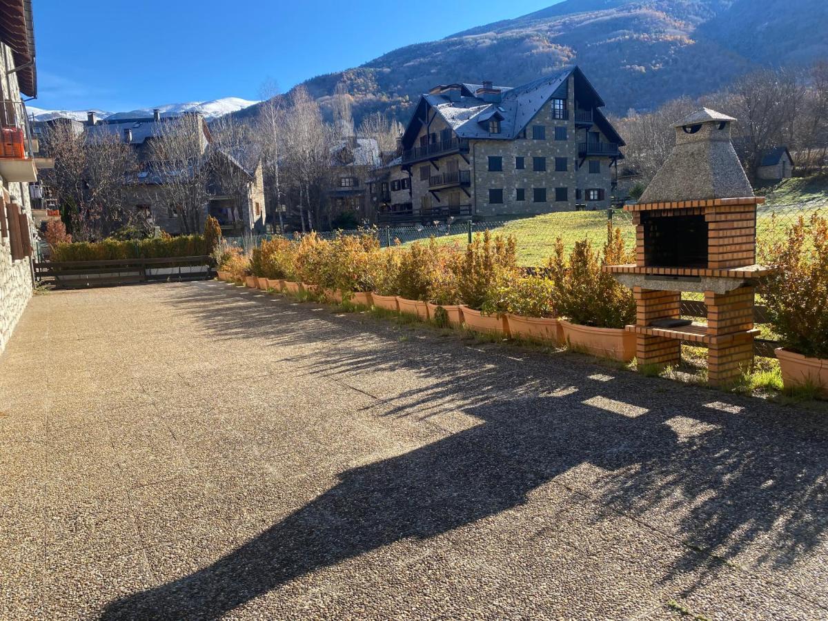 Апартаменти Check-In Casas Cumbre De Benasque Ерісте Екстер'єр фото